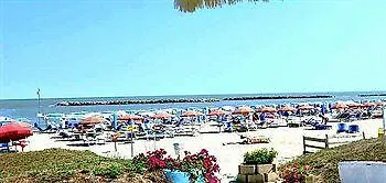 Airone Bianco Village Apart Otel