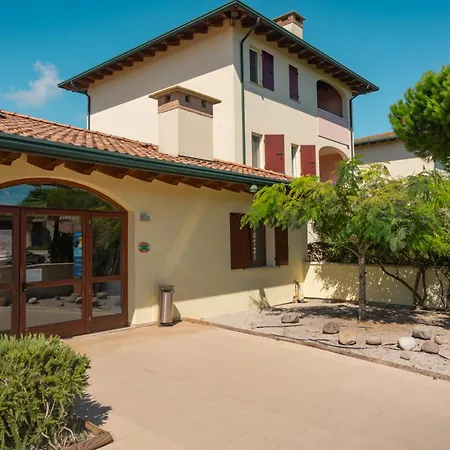 Airone Bianco Village Apart Otel