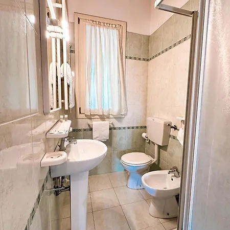 Airone Bianco Village Apart Otel 4*