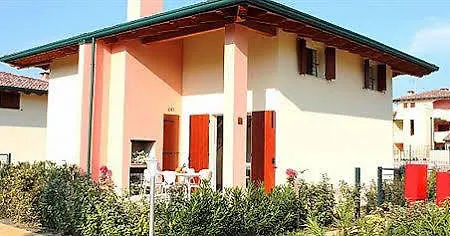 Apart Otel Airone Bianco Village 4*