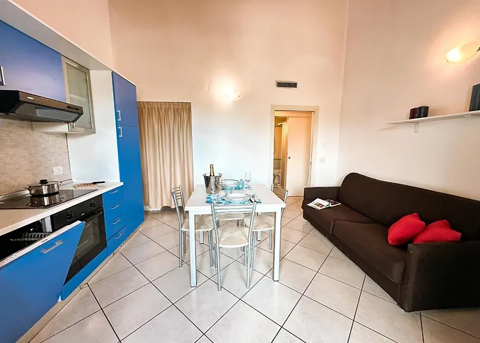 Airone Bianco Village Aparthotel