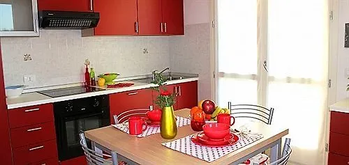 Airone Bianco Village Aparthotel