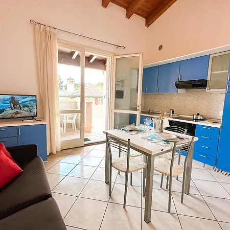 Lejlighedshotel Airone Bianco Village 4*