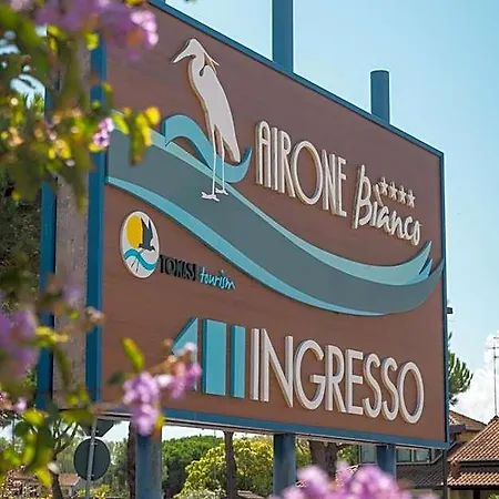 Airone Bianco Village Apart Otel