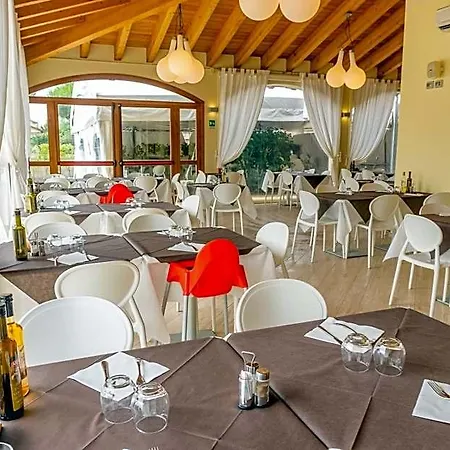 Airone Bianco Village Ξενοδοχείο με διαμερίσματα