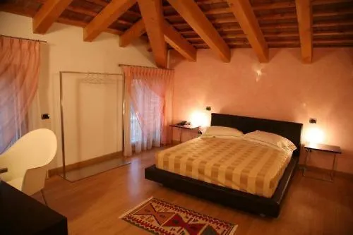 Airone Bianco Village 4* Лидо-делле-Национи